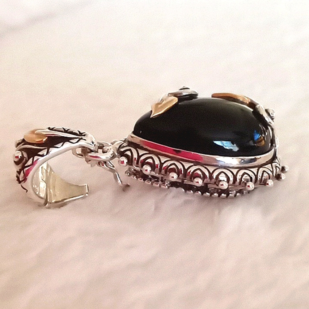 BARBARA BIXBY BLACK ONYX, STERLING SILVER AND 18K GOLD ENHANCER - Picture 2 of 9